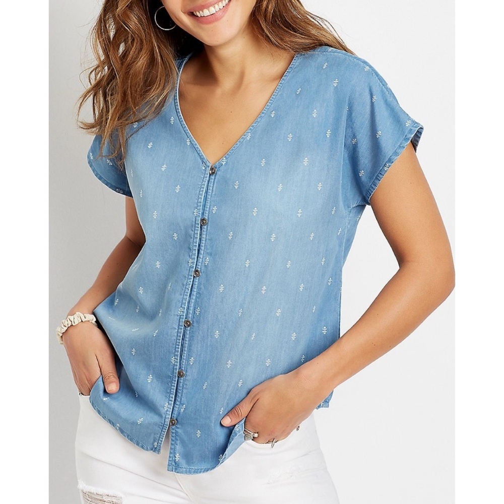 Maurices Chambray Geo Short Sleeve Button Down Shirt